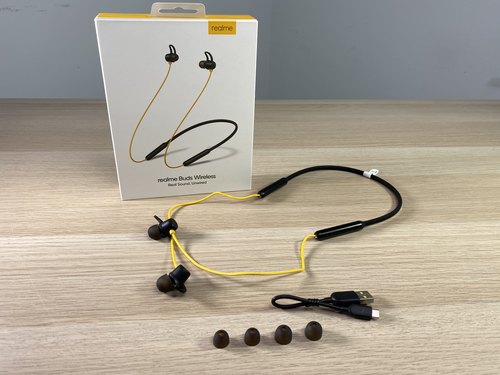 Realme buds wireless bluetooth earphones with mic sale